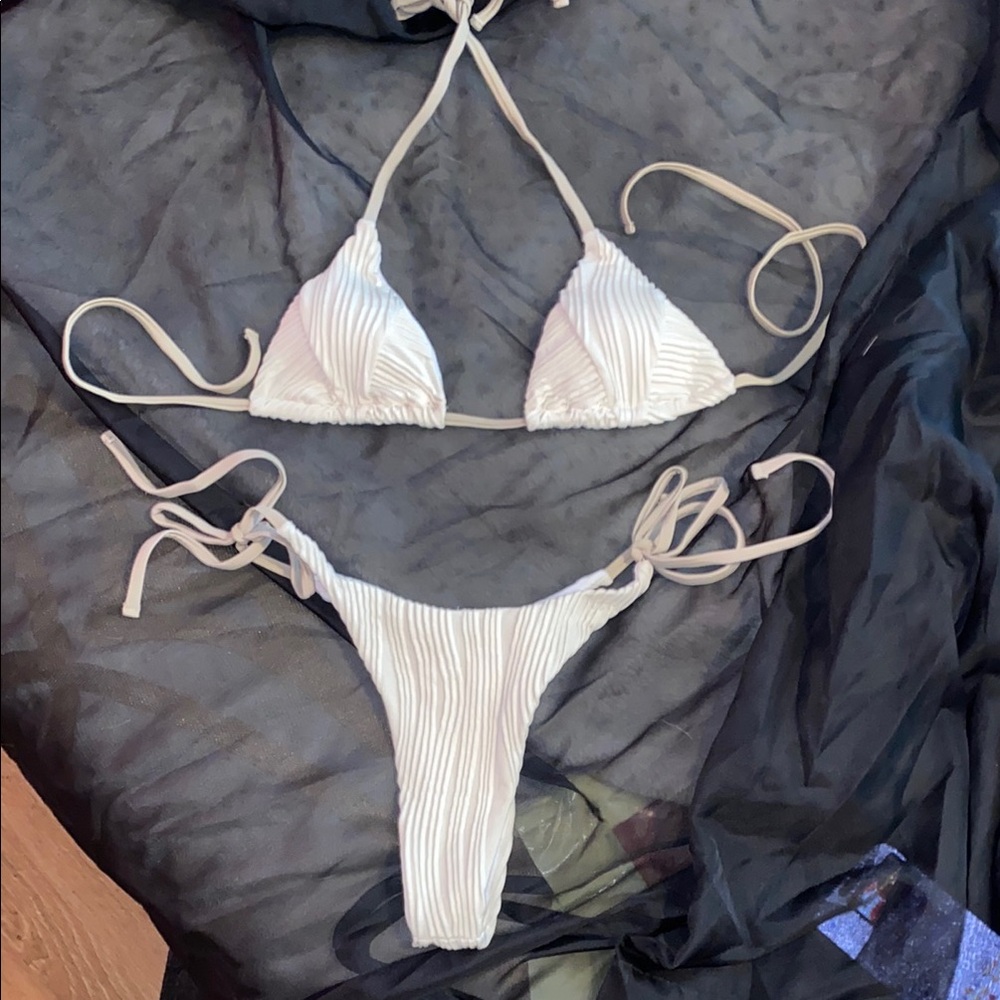 White Ribbed Bikini Set